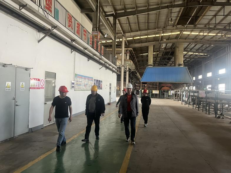 清明防火不松懈 安全护航守平安——宝马bm1122线路顶级林业组织开展清明节前安全专项检查